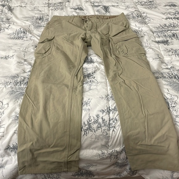 Under Armour Fishing / Hiking / Hunting pans 34W/32L - Picture 6 of 6